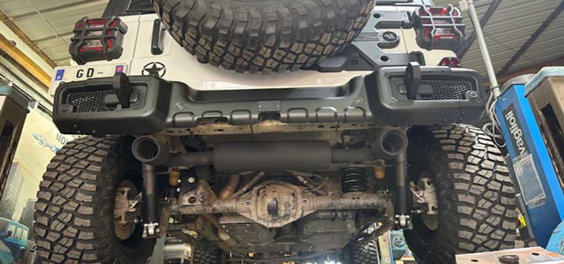 Slide Jeep Wrangler JL Unlimited Rubicon (Blanc - Astruc)